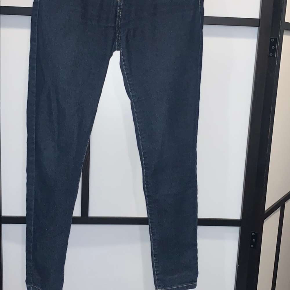 Blue Jeans - Picture 3 of 3